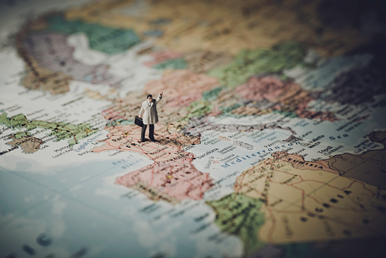 Advanced or Qualified eIDAS Signatures: What to Choose?