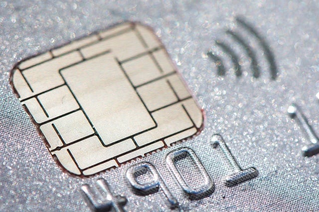 Using 3D-Secure and Device Fingerprints for EMV Payments Against CNP Fraud