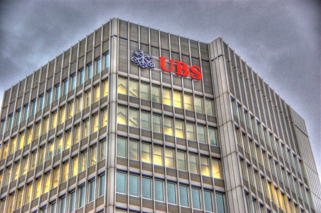 UBS launches qualified electronic signatures